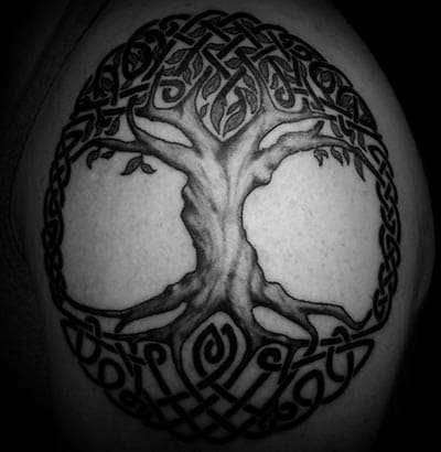 árbol de la vida tatuado en